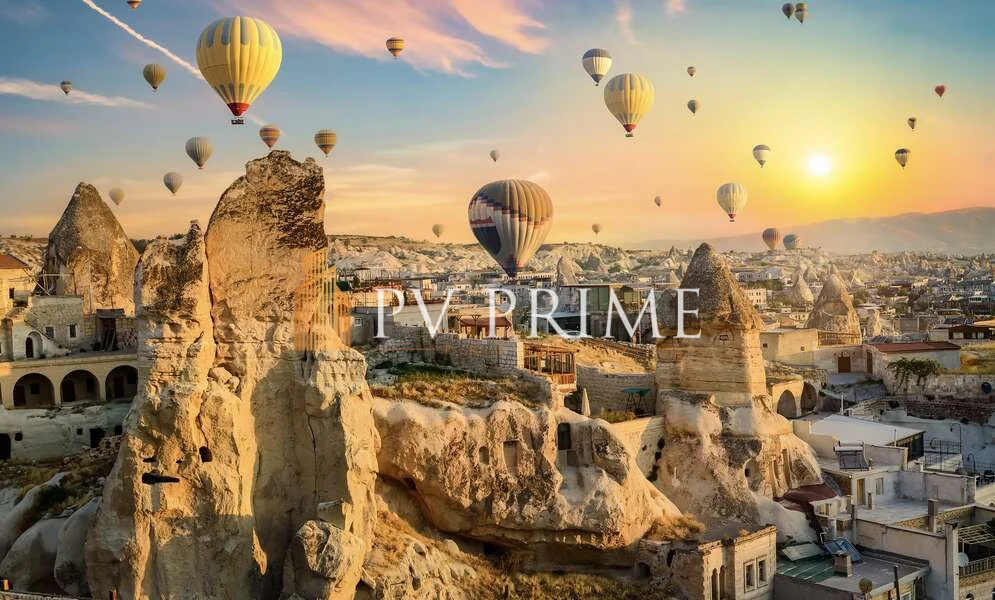 Explore the Enchanting Wonders of Cappadocia City in Turkey